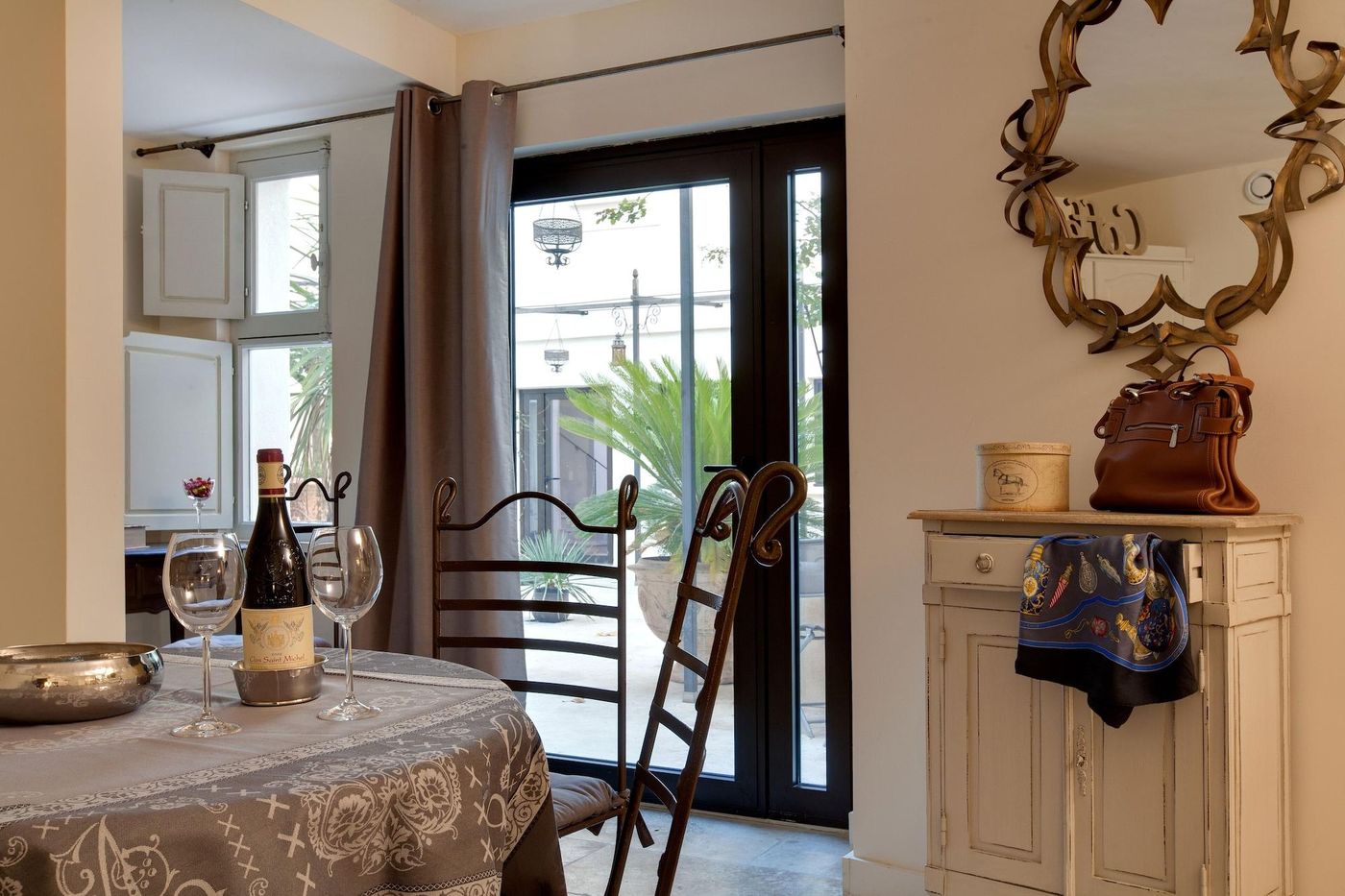 Aux Augustins-France-AVIGNON-Lobby-7