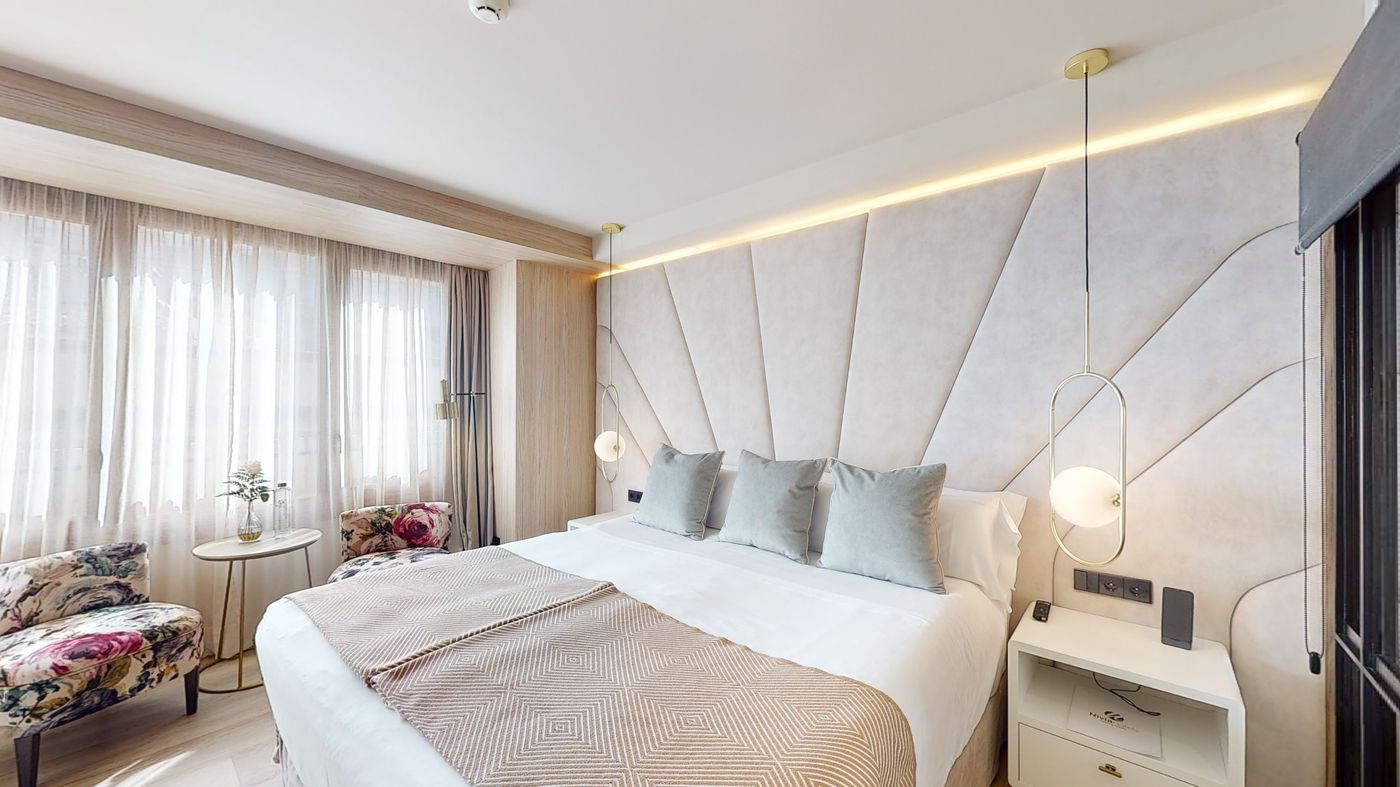 Nivia Born Boutique Hotel