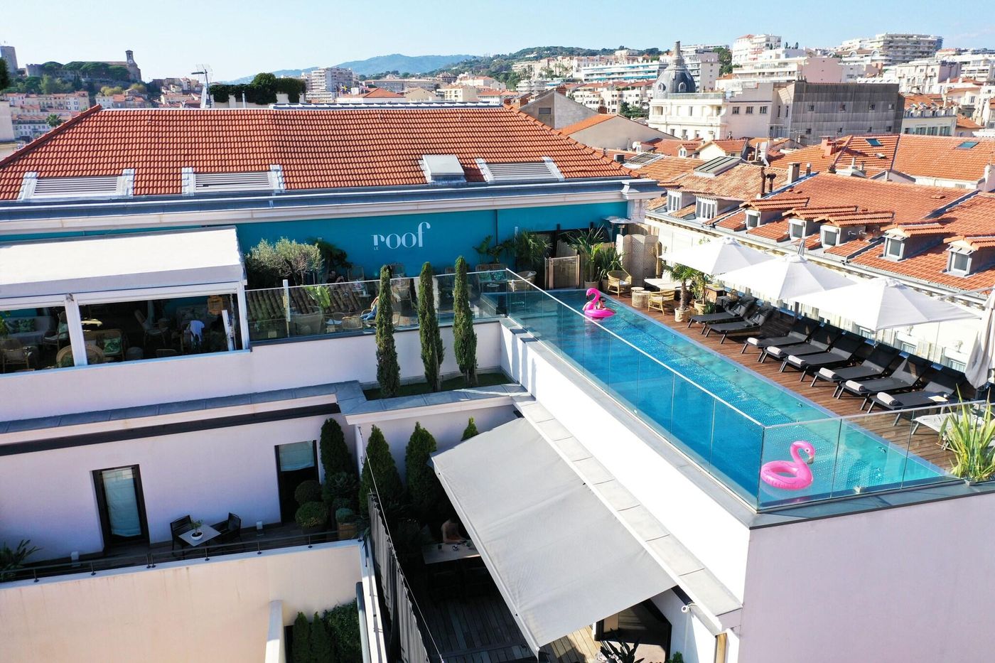 Five-Seas-Hotel-Terrace-2