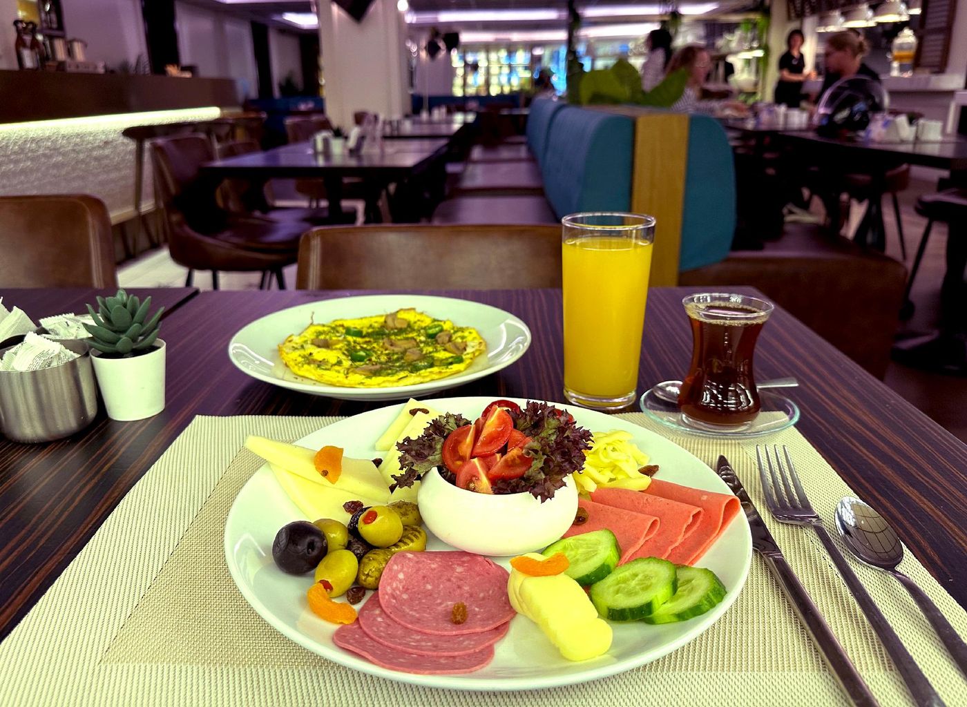 Occidental-Pera-Istanbul-Restaurant-55