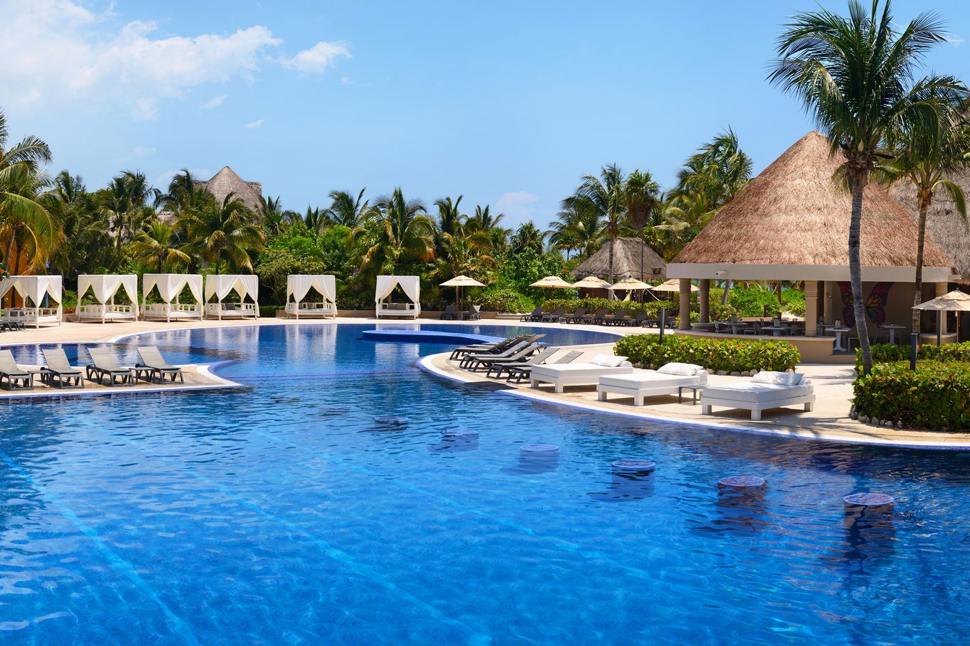 Catalonia-Playa-Maroma-All-Inclusive-Pool-2