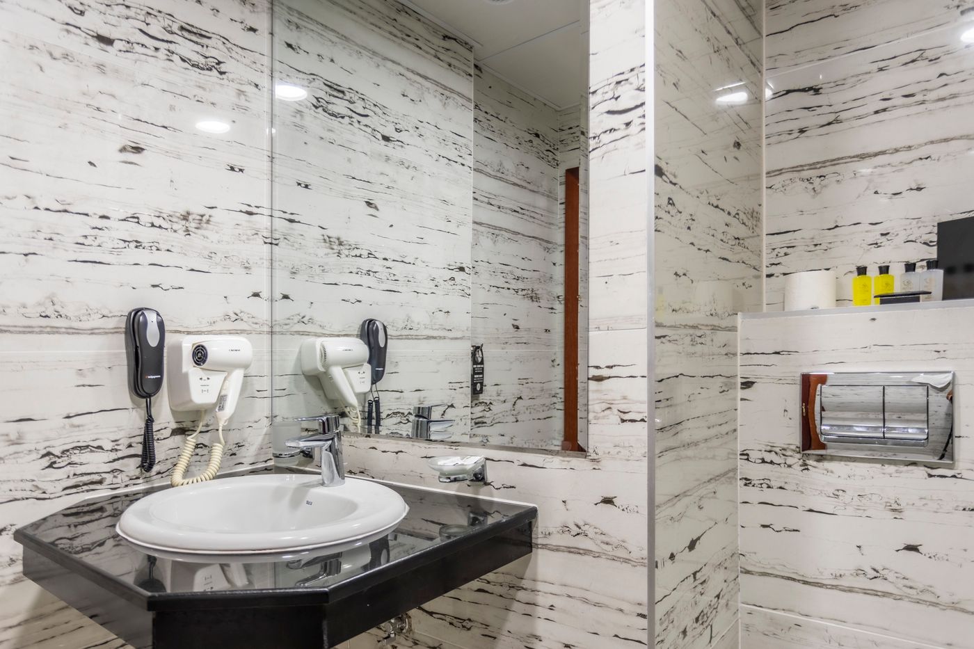 Prestige-Hotel---Aquapark-Room-36