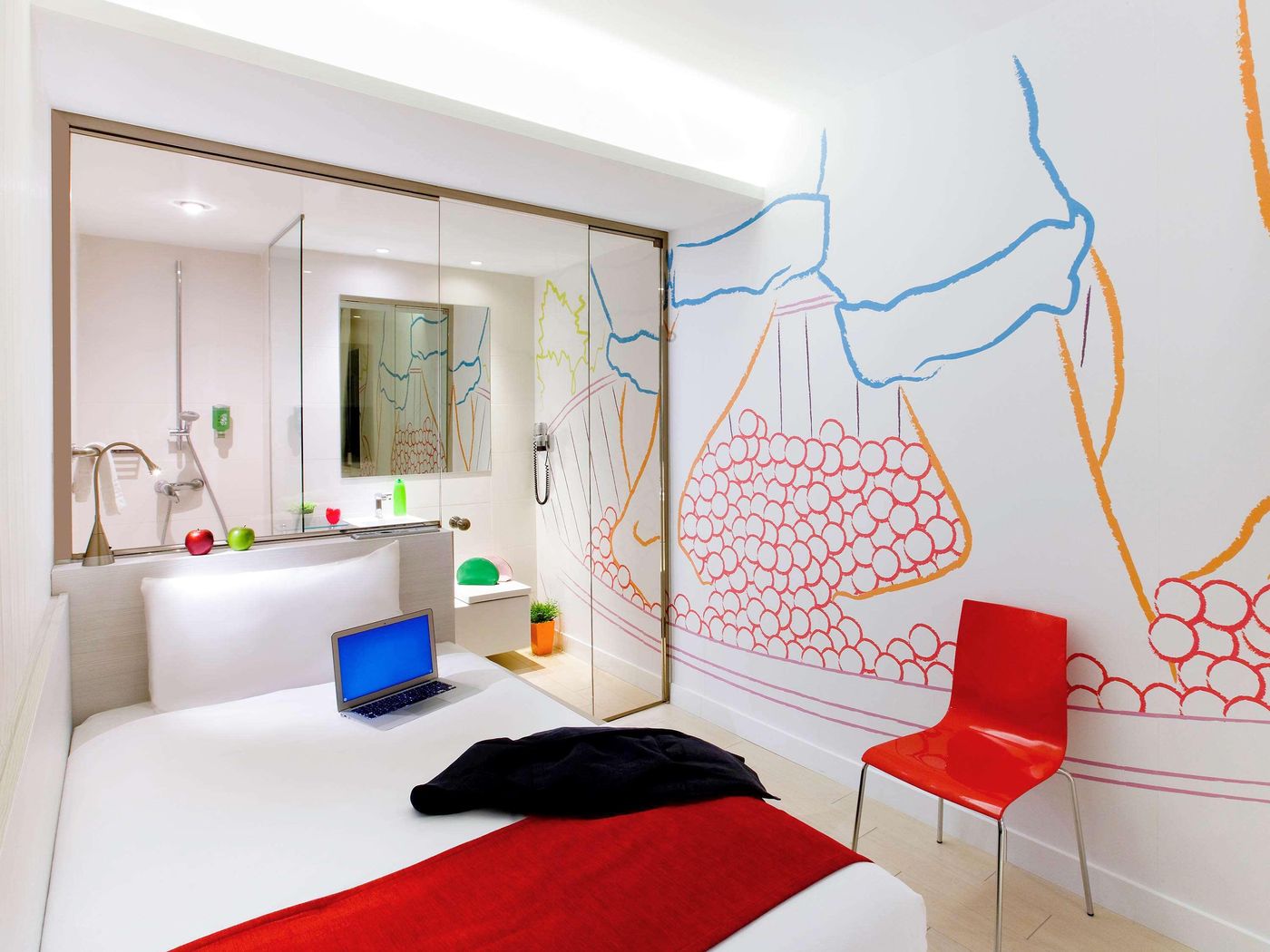Ibis-Styles-Madrid-Prado-Room-28
