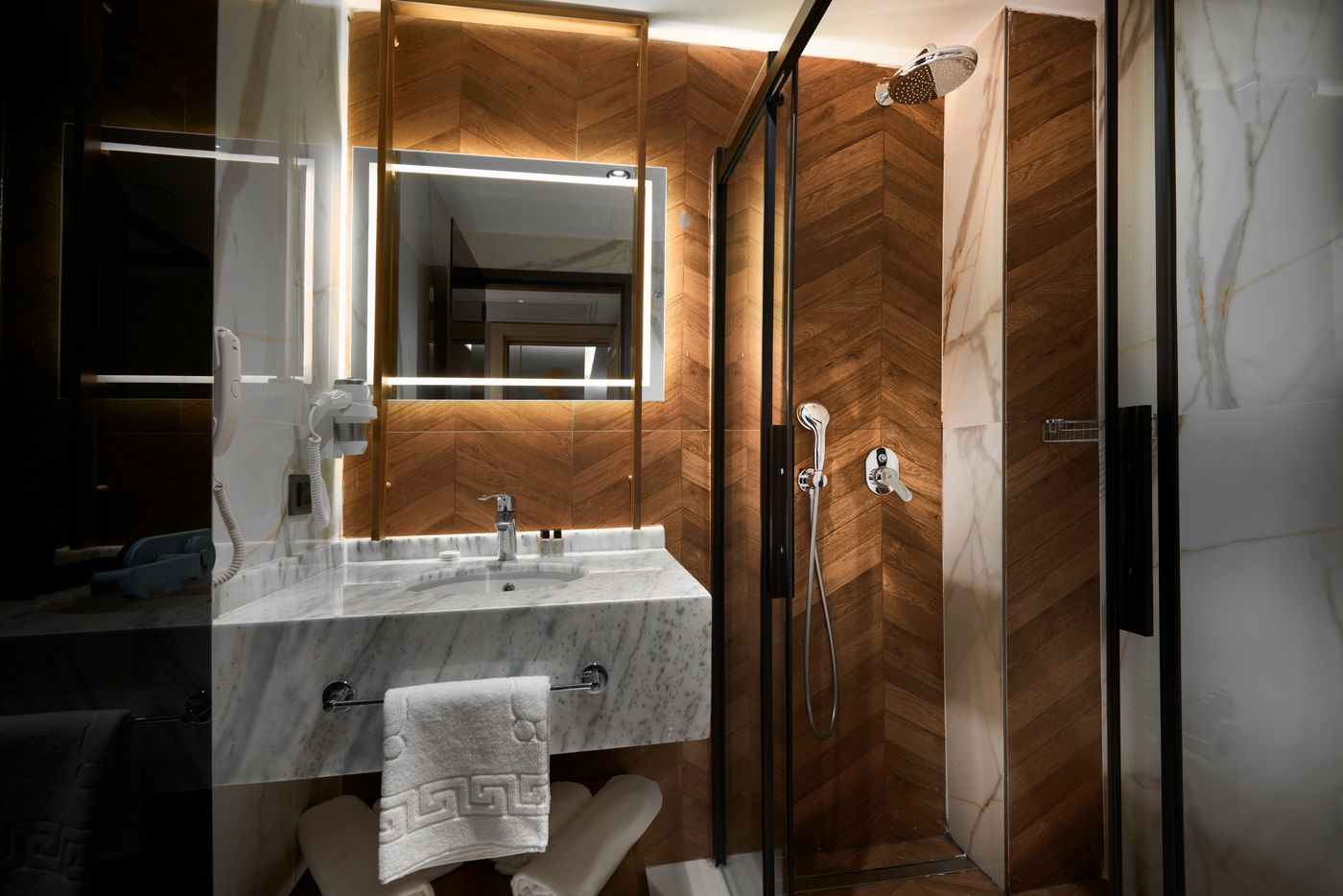 Dundar-Hotel---Spa-Room-8