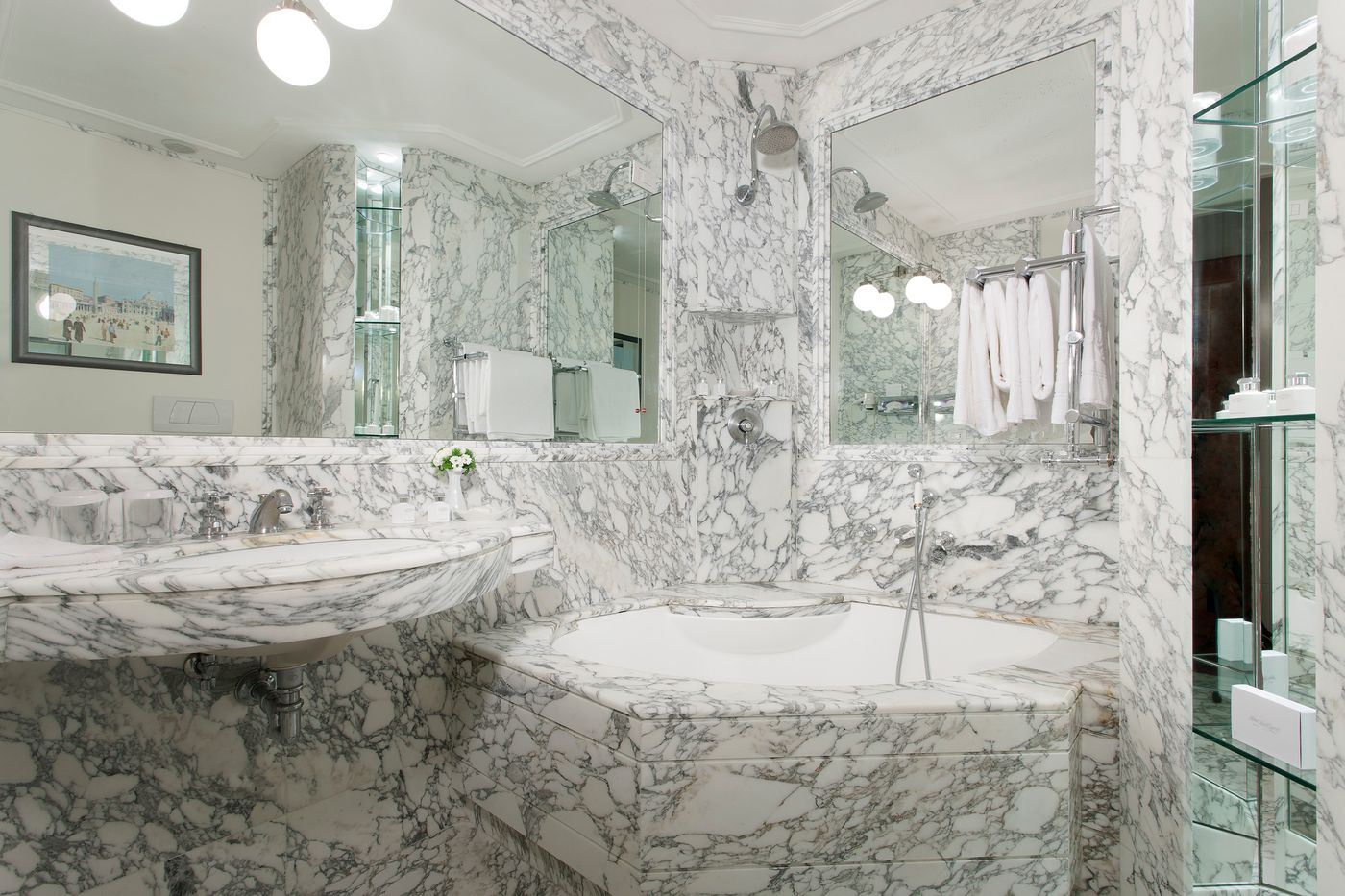 Hotel-Lord-Byron-Small-Luxury-Hotels-of-the-World-Room-35