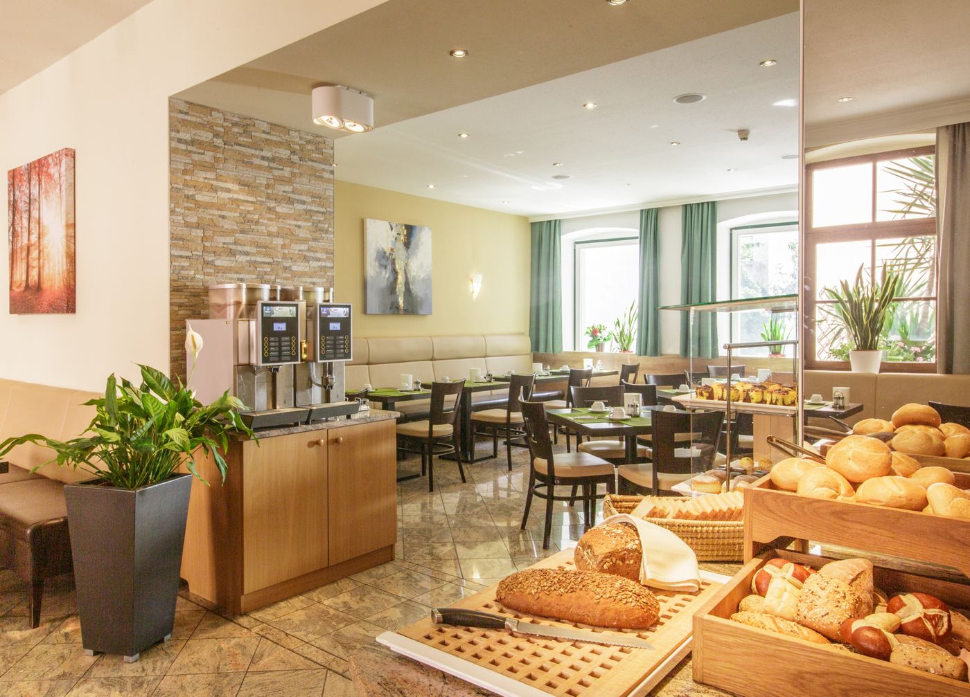 Lucia - Austria - Vienna - Restaurant - 0