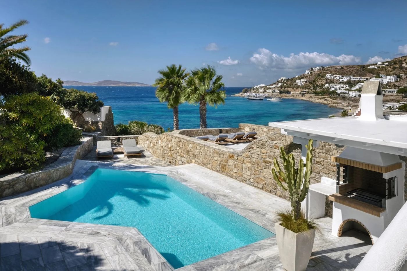 Mykonos-Grand-Hotel---Resort-Room-2