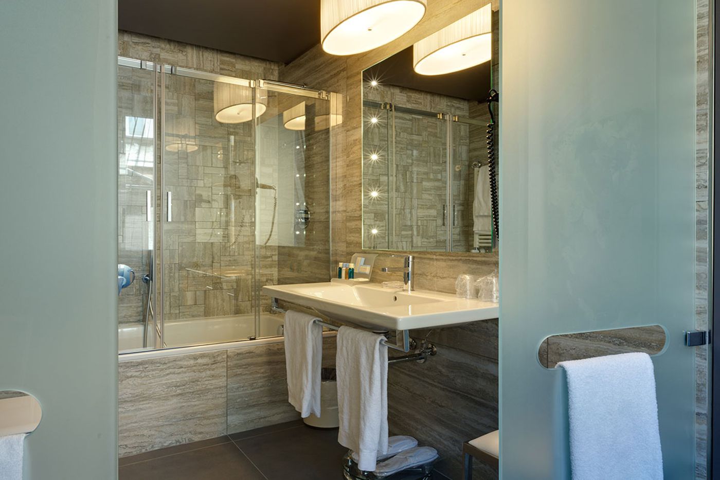 Stendhal Luxury Suites