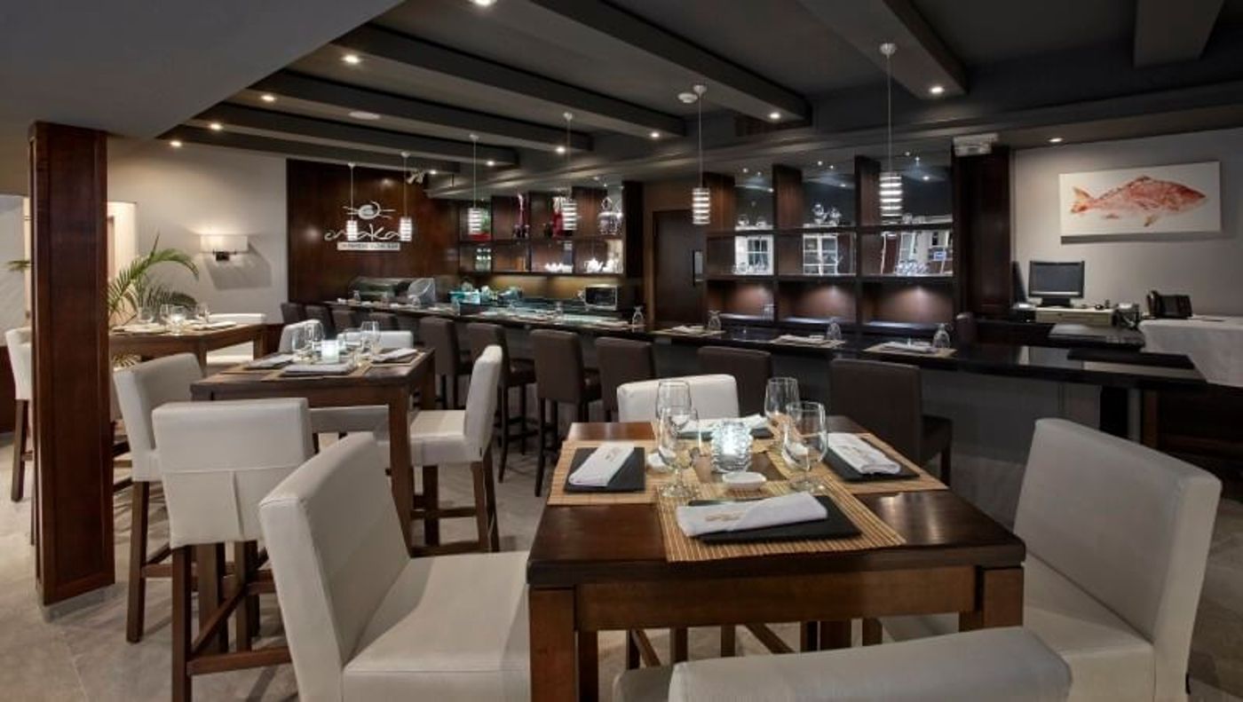 Manchebo Beach Resort & Spa