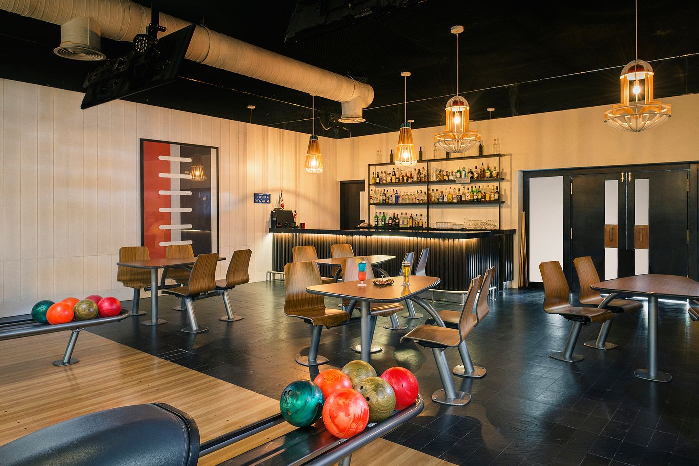 Ocean-Riviera-Paradise-El-Beso---Adults-Only-Sports-and-Entertainment-66