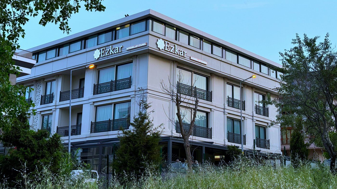 Ezkar Bathonea Art İstanbul-Turkey-istanbul-General view-1