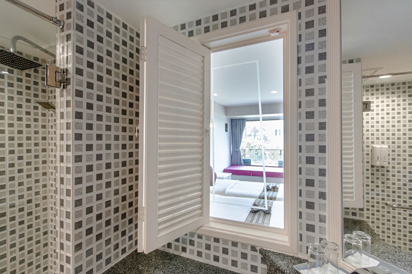 Karon-Sea-Sands-Resort---Spa-Room-38