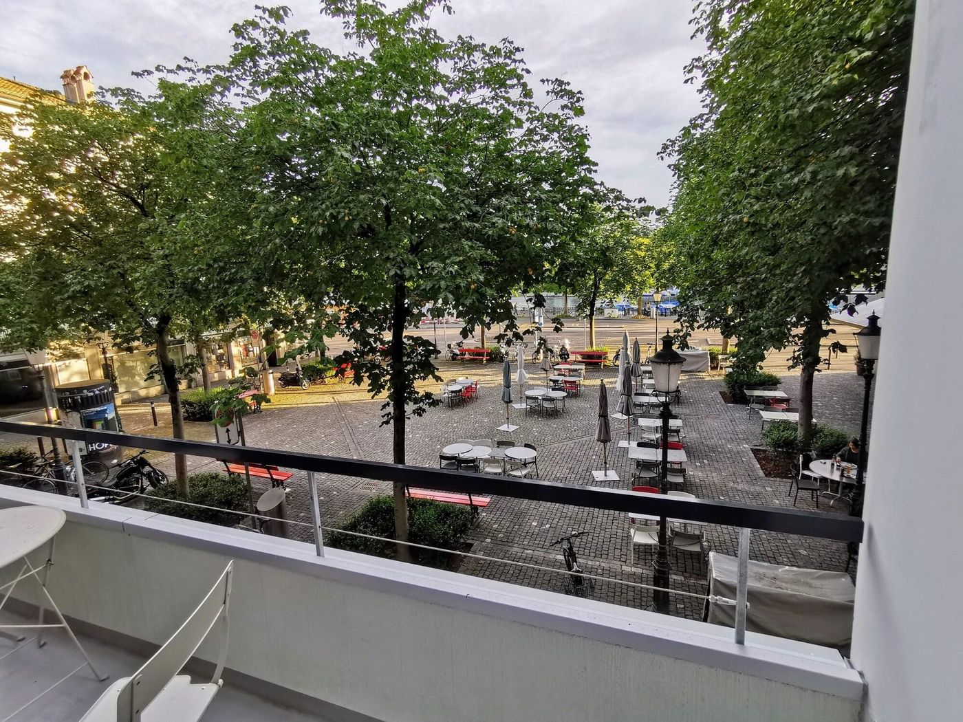 Green Marmot Capsule Hotel Zürich-Switzerland-Zürich-Room-10