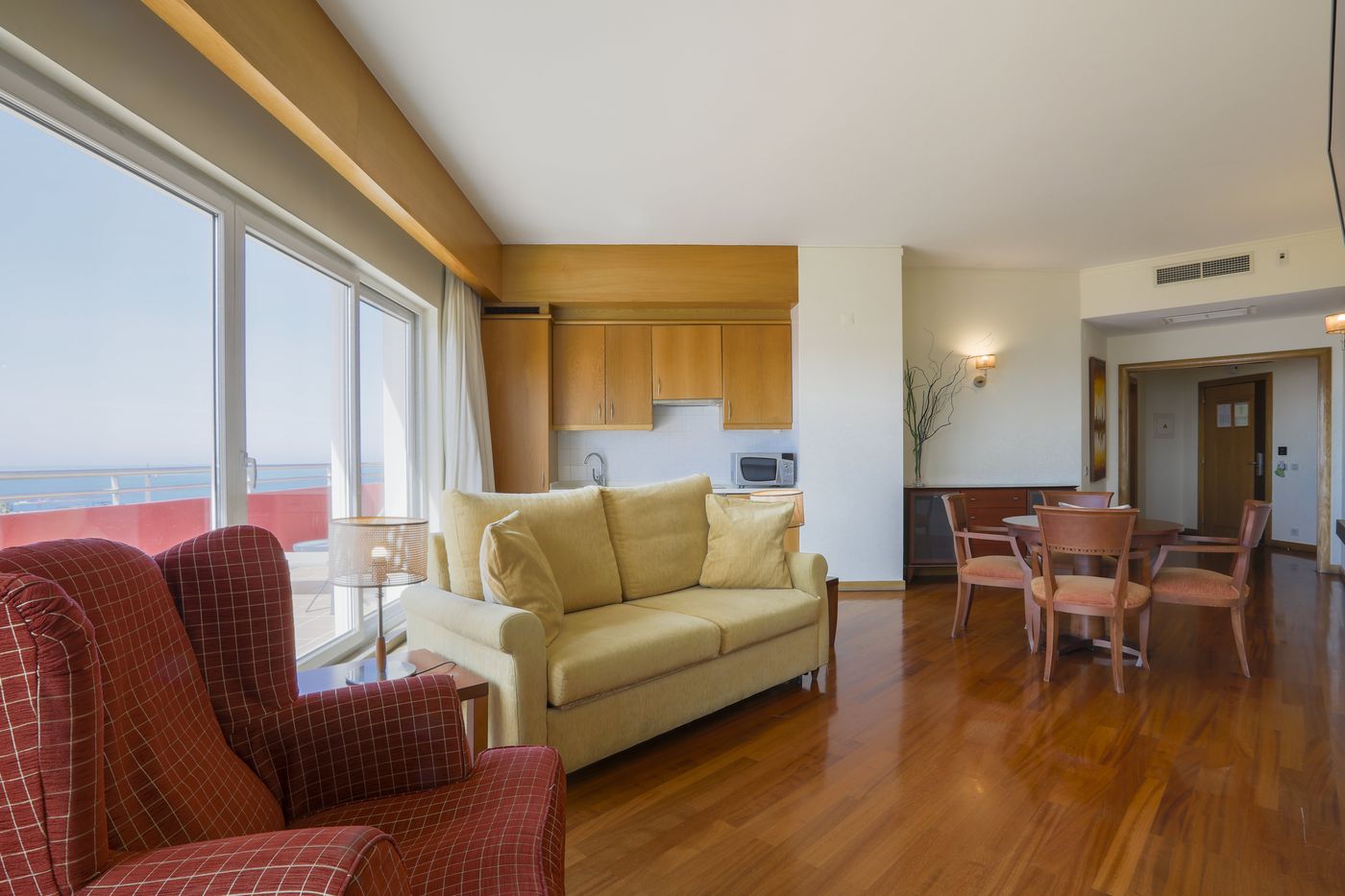 Solplay-Hotel-de-Apartamentos-Room-8