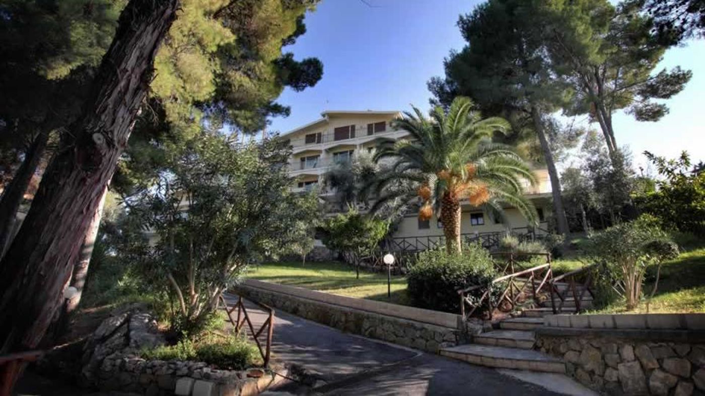 Hotel Guardacosta-Italy-CIRELLA-General view-3