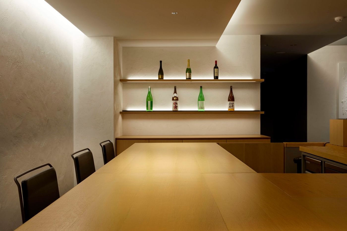 TSUKI Tokyo-Japan-Tokyo-Lobby-7