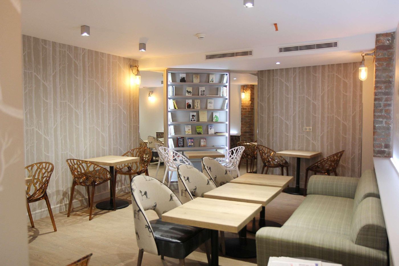 Hotel-Litteraire-Marcel-Ayme--BW-Premier-Collectio-General-view-5