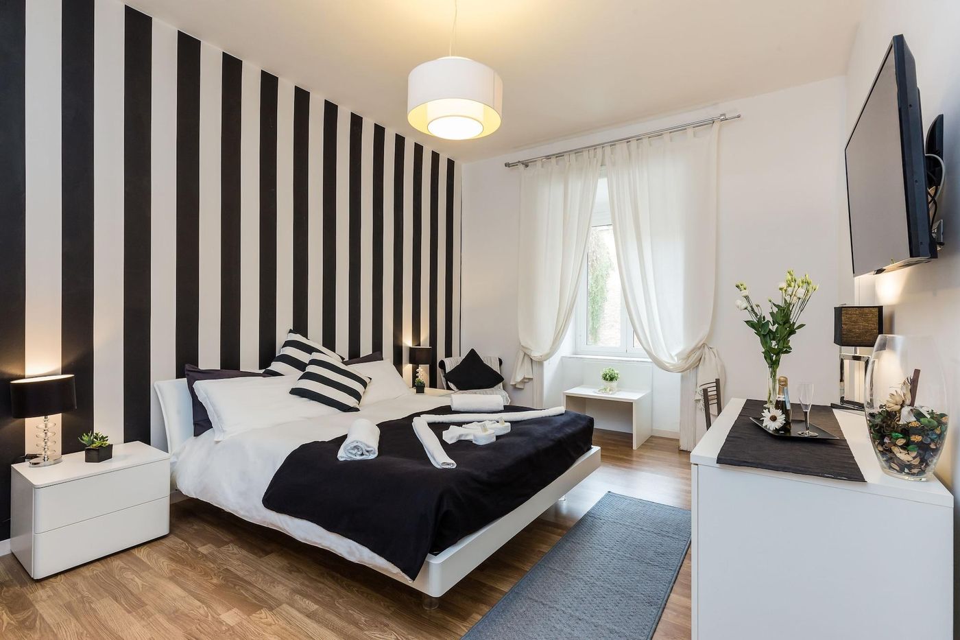 Rione-Monti-Suites-Room-5