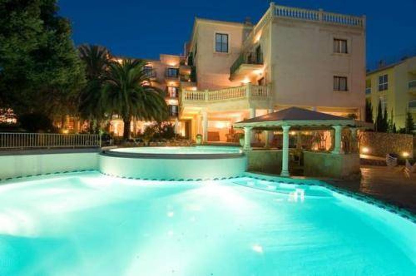 Lago Garden Apart-suites & Spa Hotel