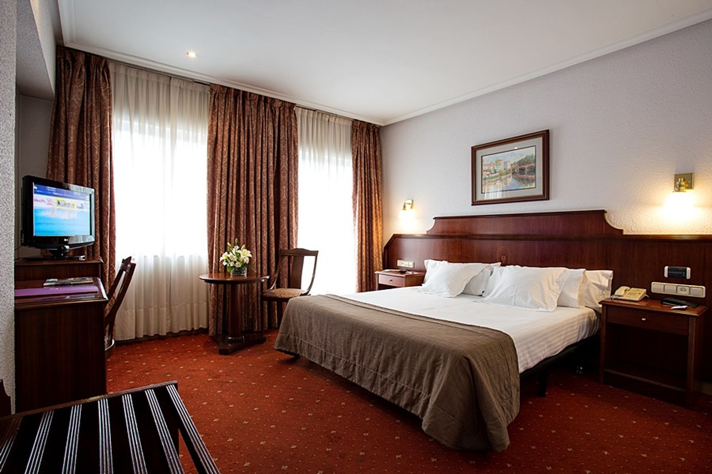 Zentral Ramiro I Oviedo-Spain-OVIEDO-General view-2