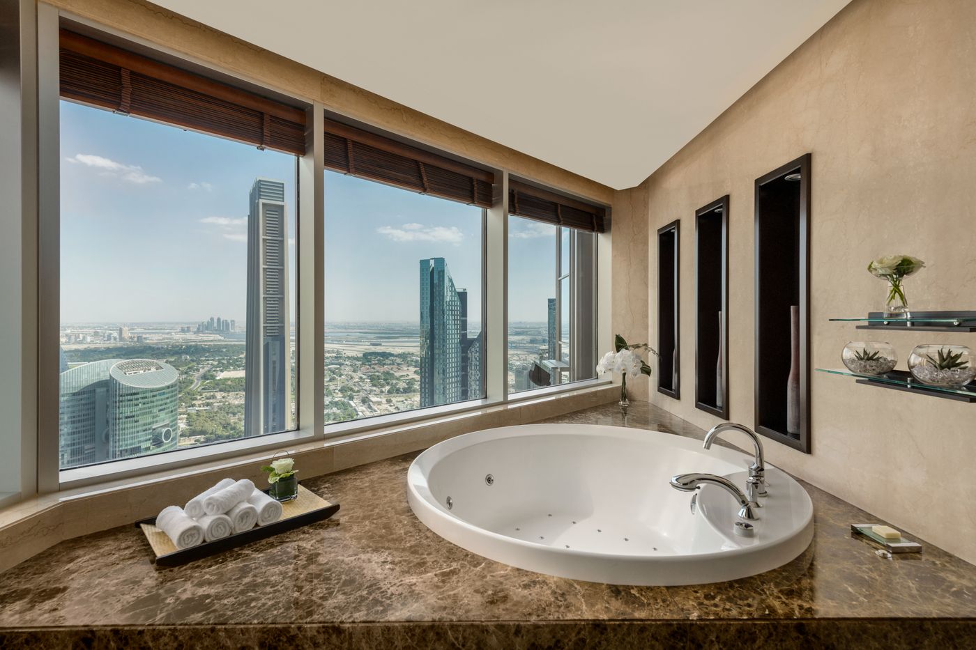 Shangri-la-Hotel-Dubai-Room-32