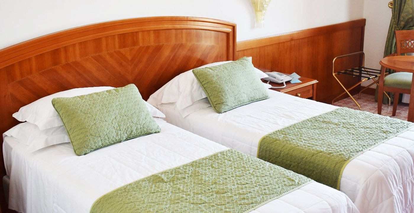 Grand-Hotel-Cesare-Augusto-Room-21