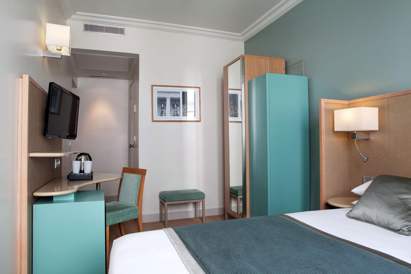 Leonardo-Boutique-Hotel-Paris-Opera-Room-2