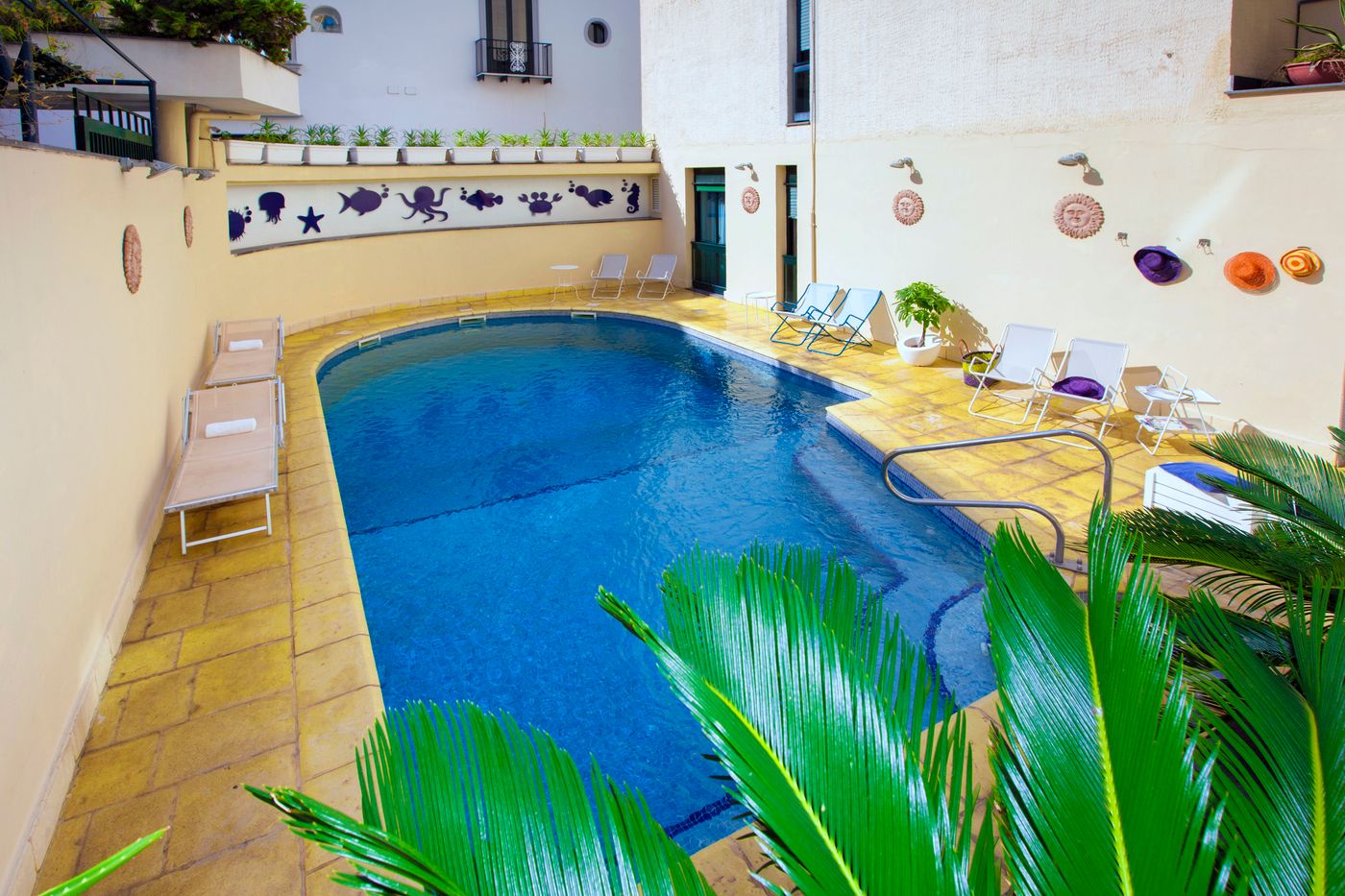 Panorama-Palace-Pool-35