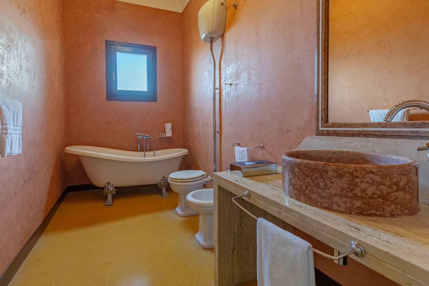 Villa-Zina-Park-Hotel-Room-30