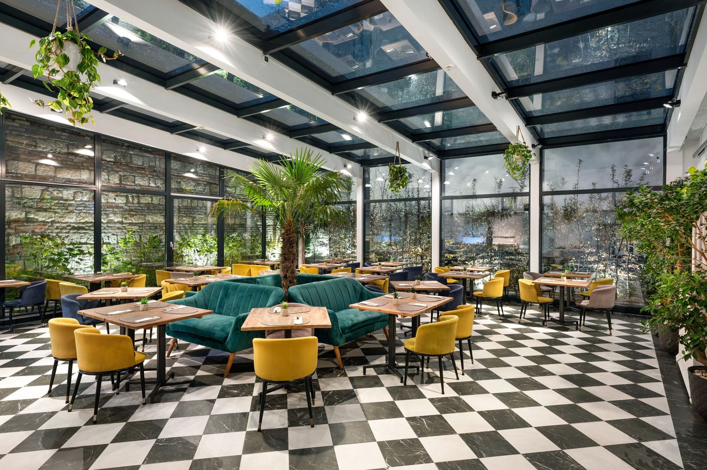 Monastery-Boutique-Hotel-Budapest-Restaurant-10