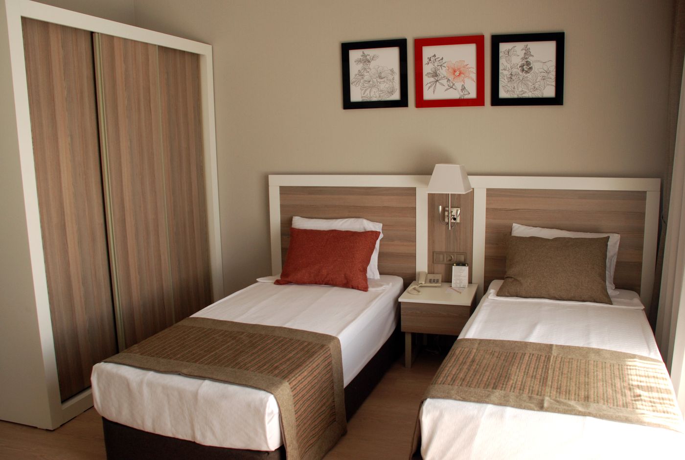 Port-River-Hotel---Spa-Room-33