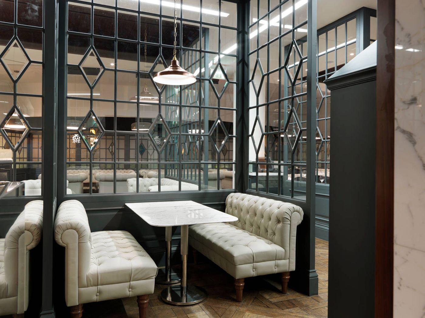 Jumeirah-Emirates-Towers-Restaurant-83