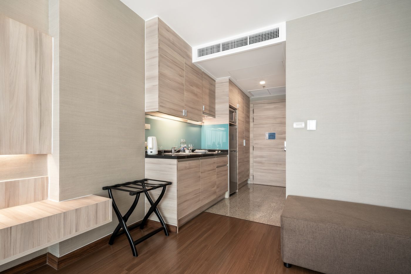Adelphi-Suites-Bangkok-Room-38