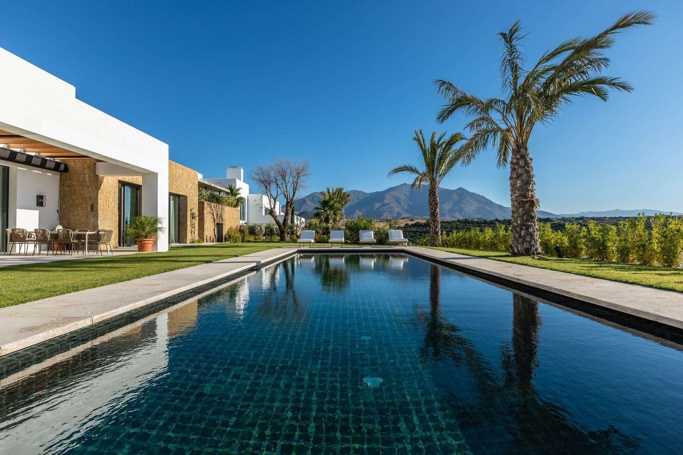 Finca-Cortesin-Golf-and-Spa-Pool-4