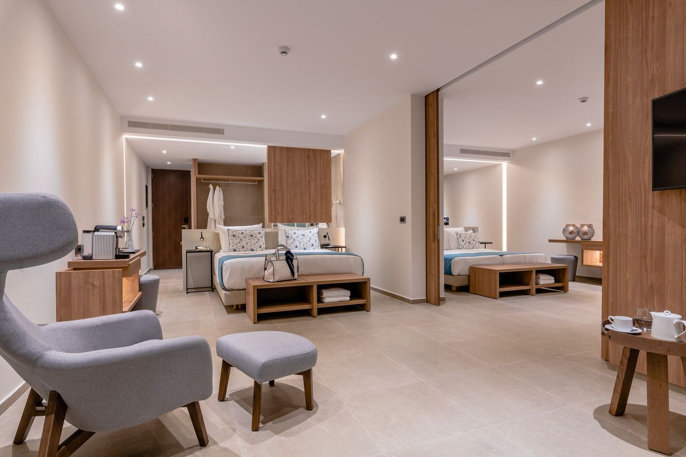 gennadigrand_2 bed suite 2 -318.jpg