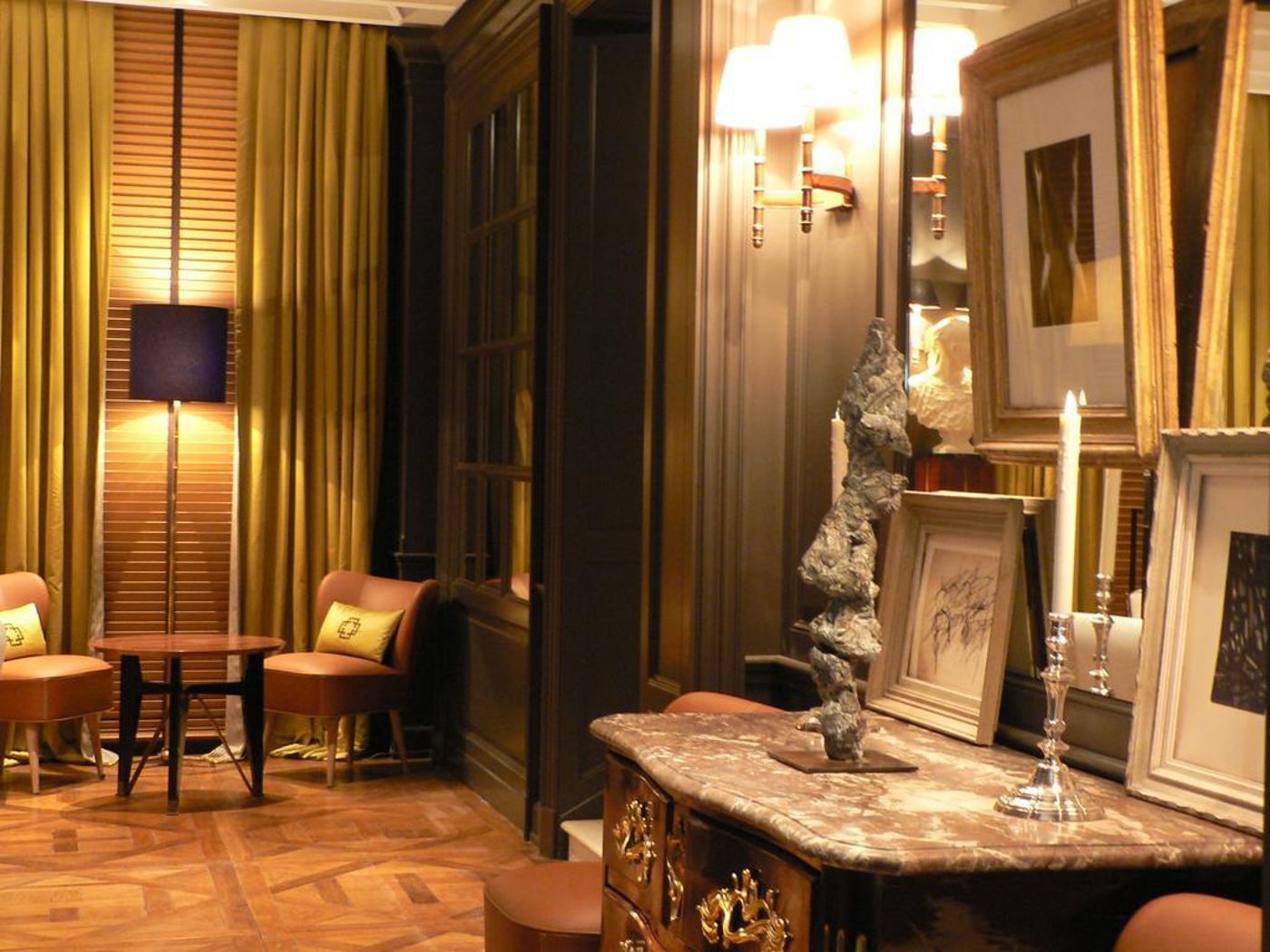 Marquis-Faubourg-Saint-Honore-Room-5
