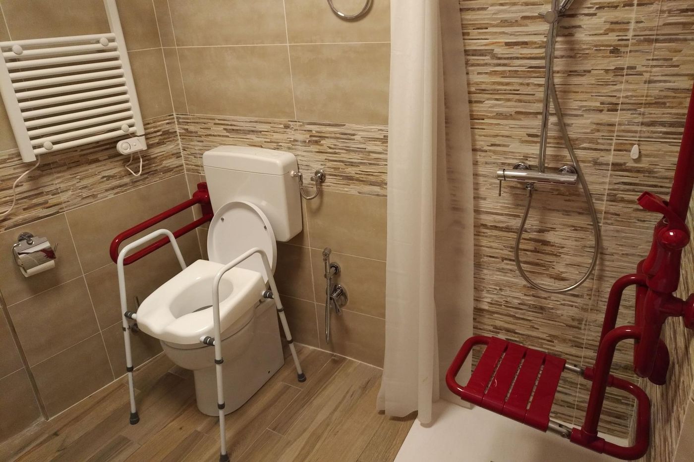 Flatinrome-Trastevere-Deluxe-Rooms-Room-50