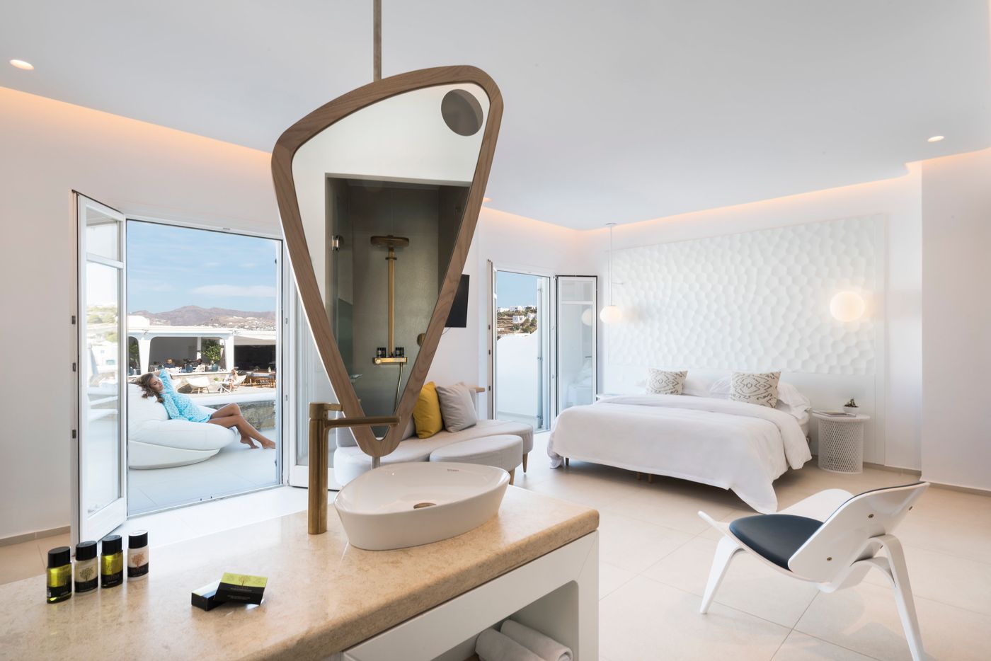 Myconian-Kyma---Design-Hotels-Room-49