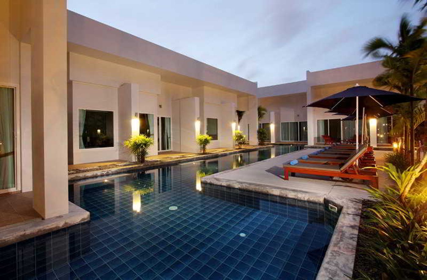 BLU-PINE-Villa---Pool-Access-Pool-9