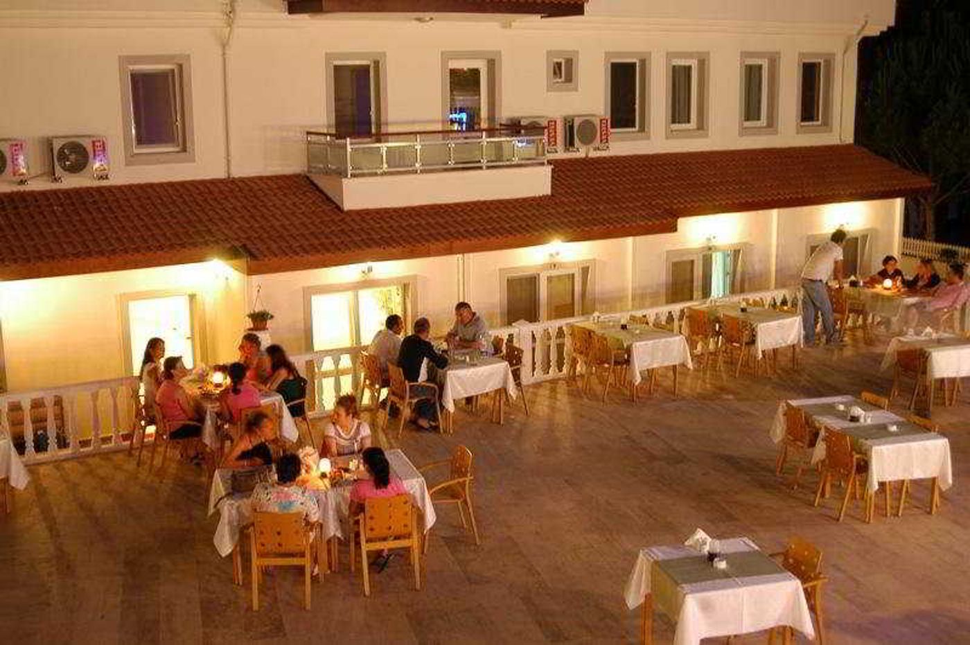 Diana-Suite-Hotel-Restaurant-6