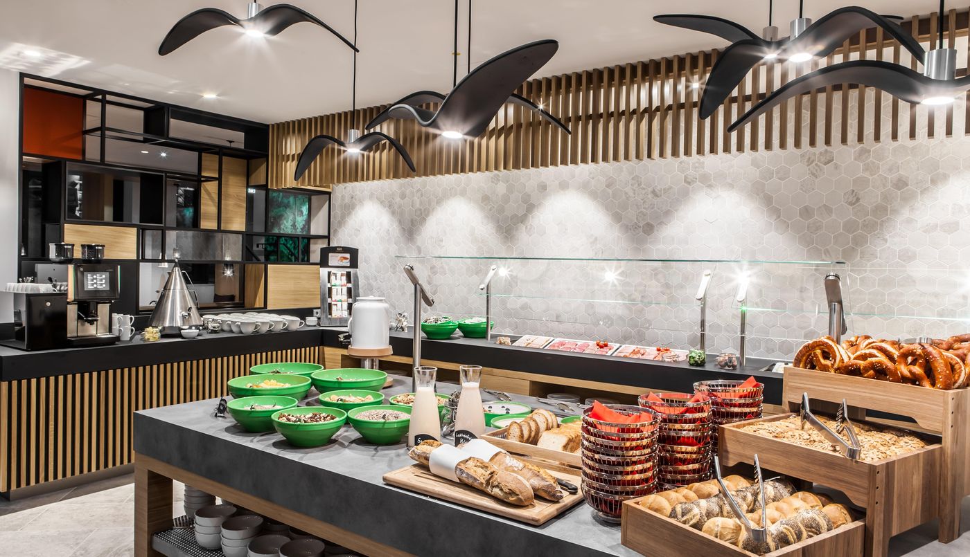 Holiday-Inn-Munich---Leuchtenbergring-Restaurant-32