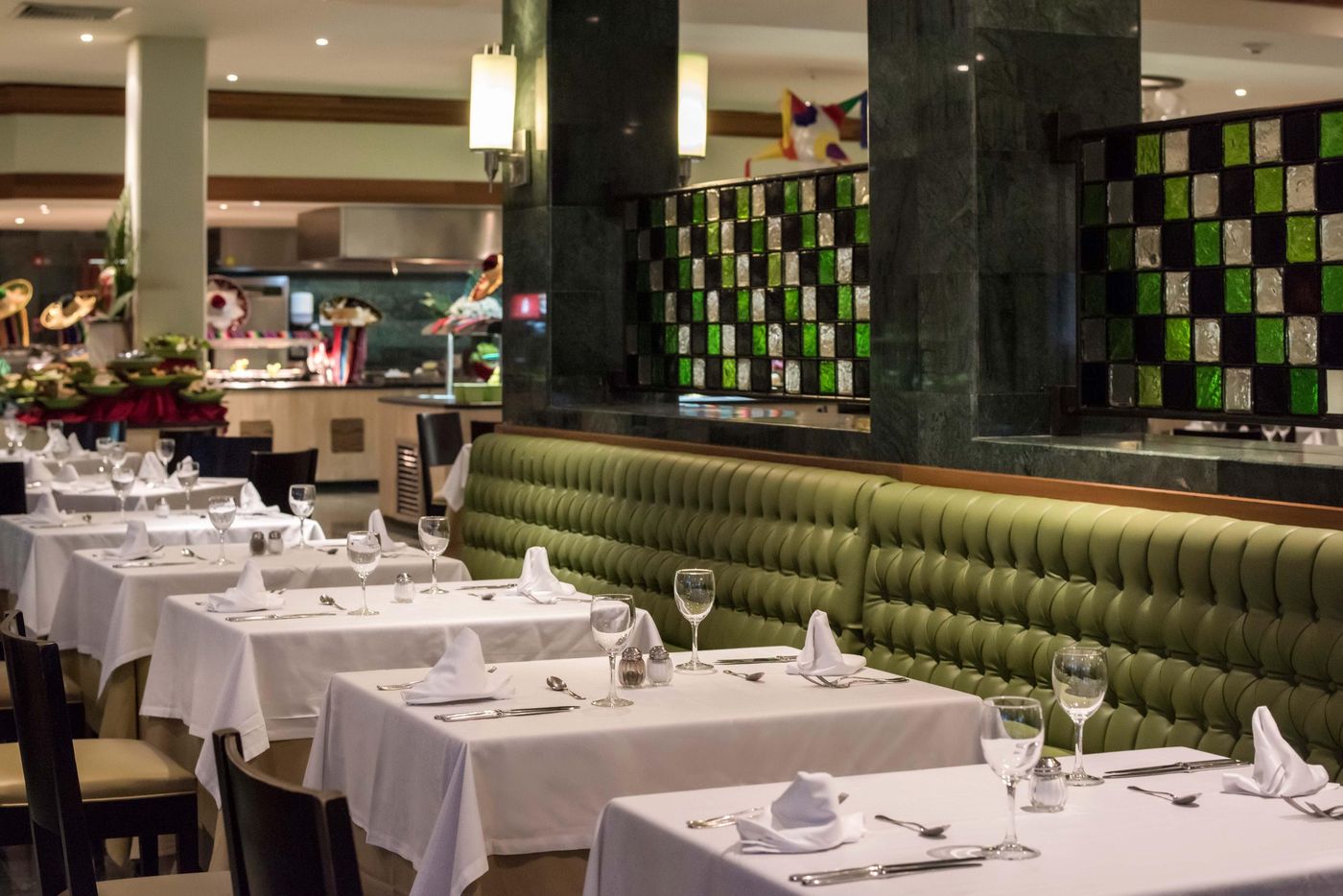 Grand-Riviera-Princess-Restaurant-49