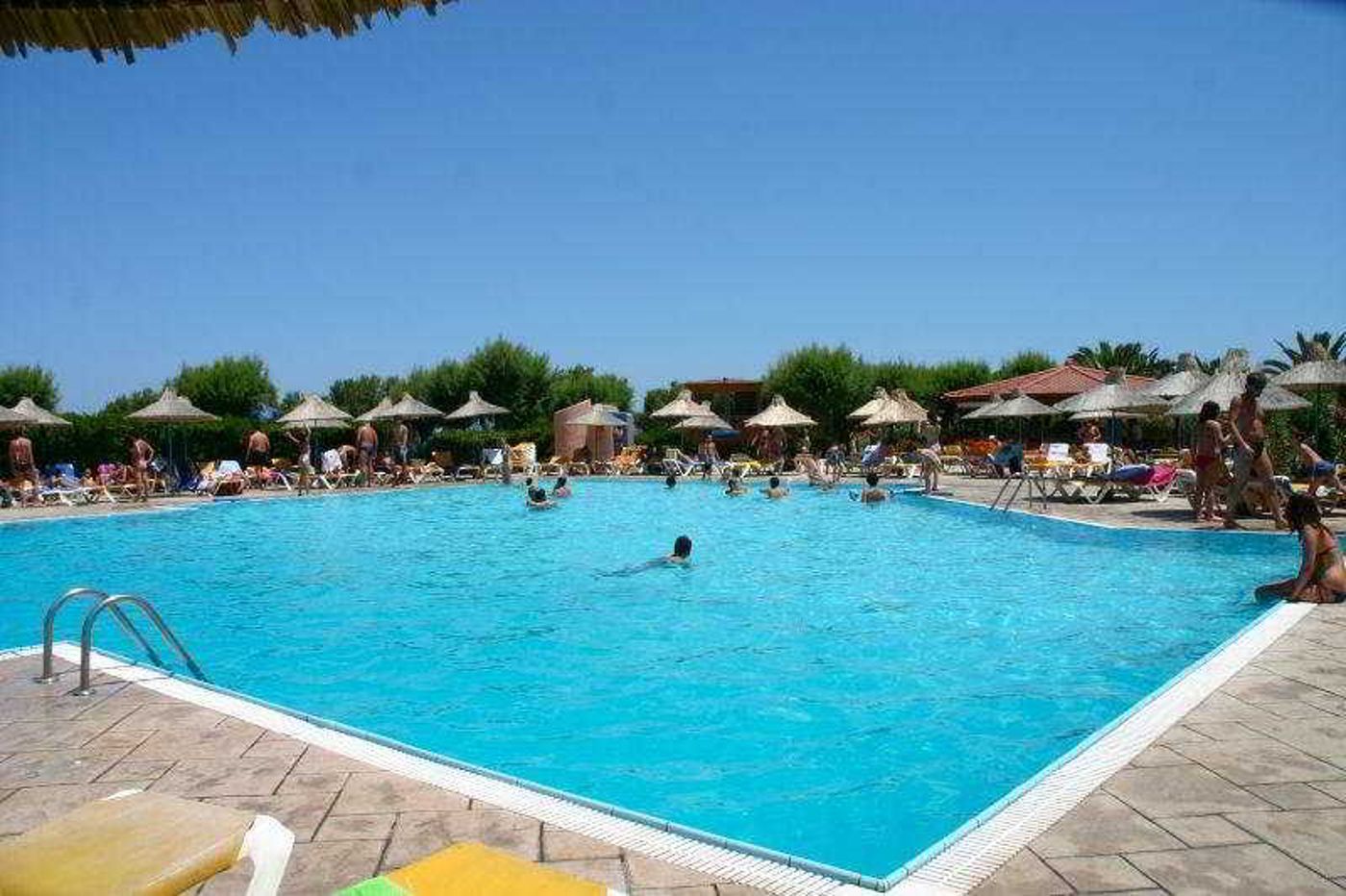 Zorbas-Village-and-Aquapark-Pool-3