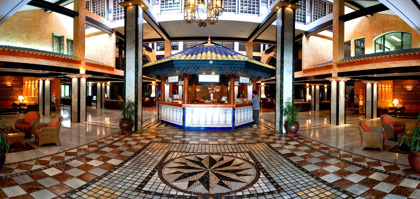 Park-Club-Europe-Lobby-54