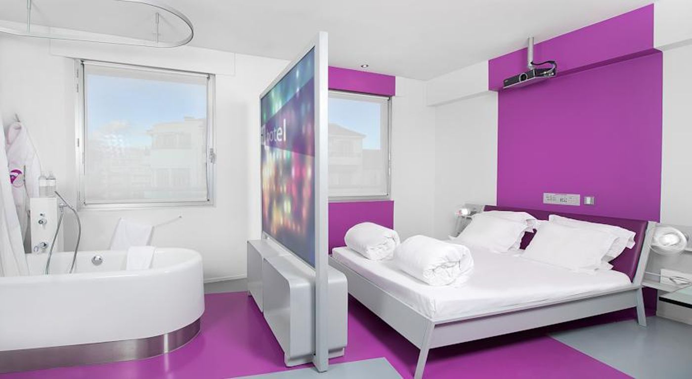 HI Hotel Eco Spa & Beach