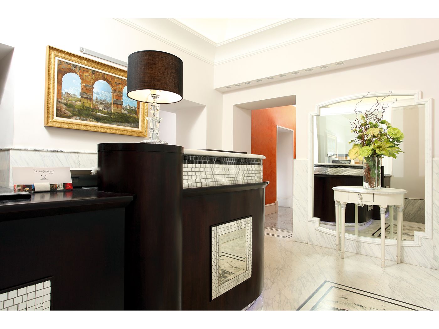 Hotel-Kennedy-Lobby-43