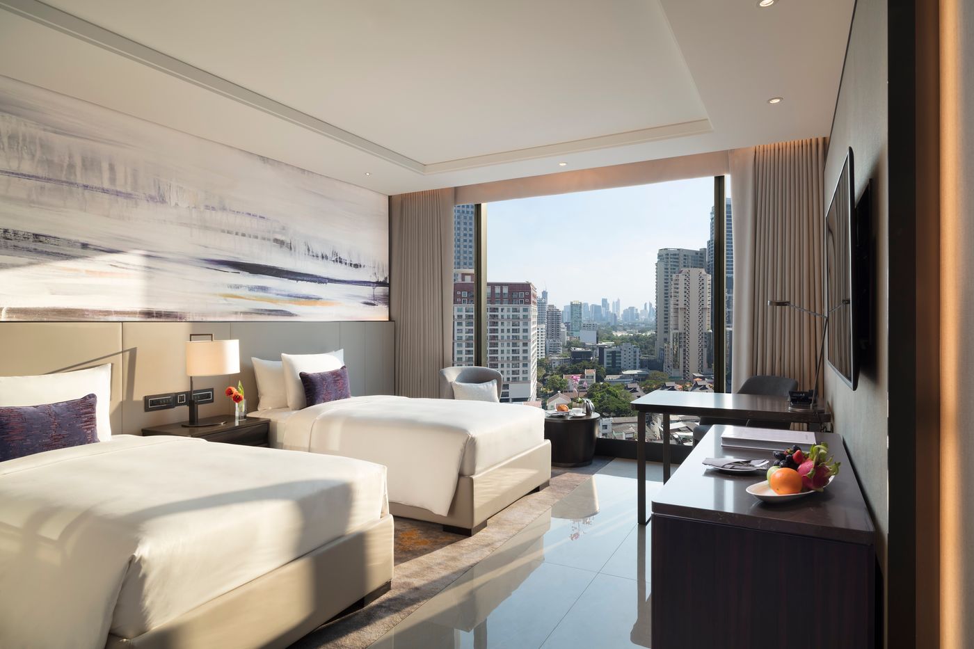 Carlton-Hotel-Bangkok-Sukhumvit-Room-35