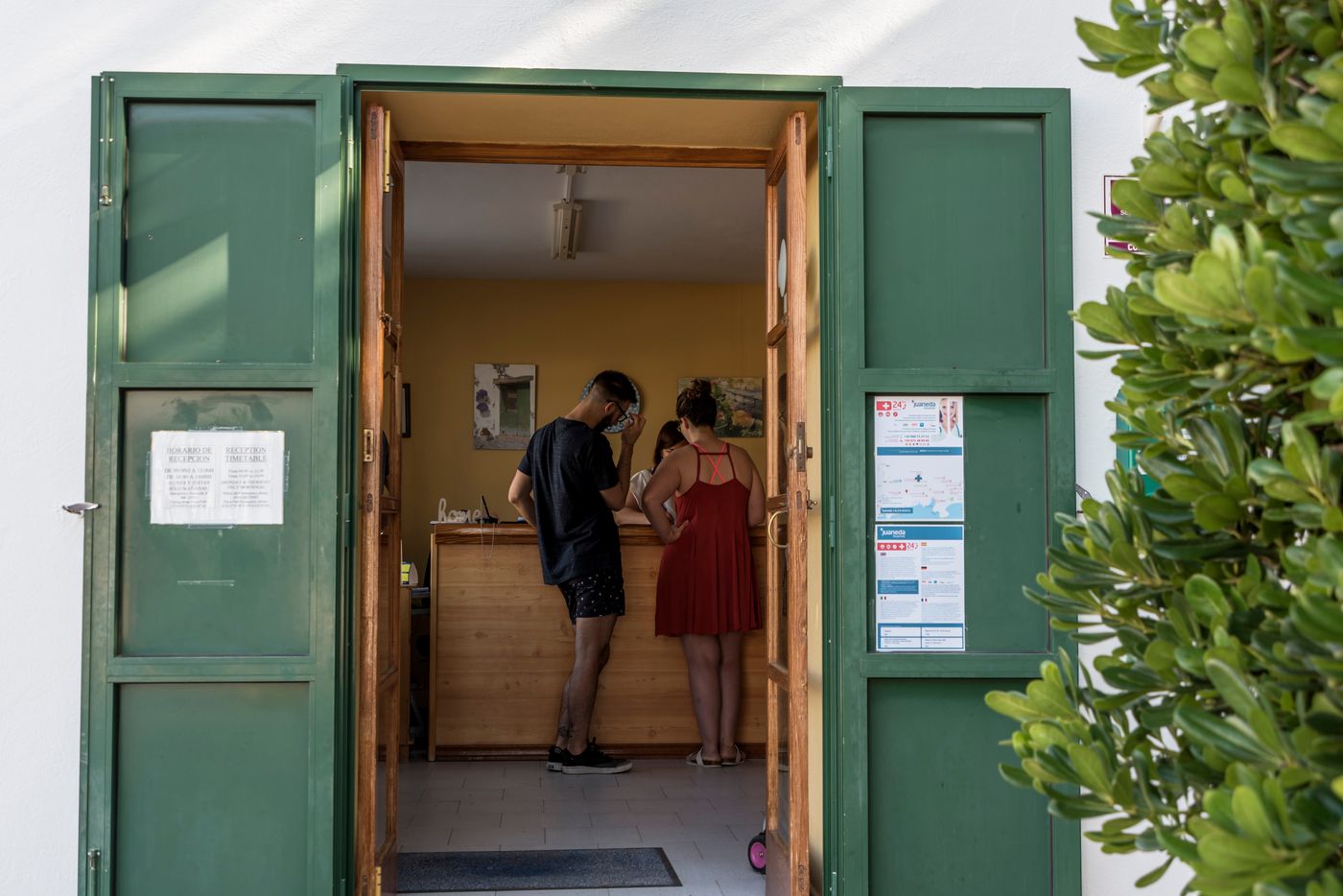 Las-Brisas-I---II-Lobby-66