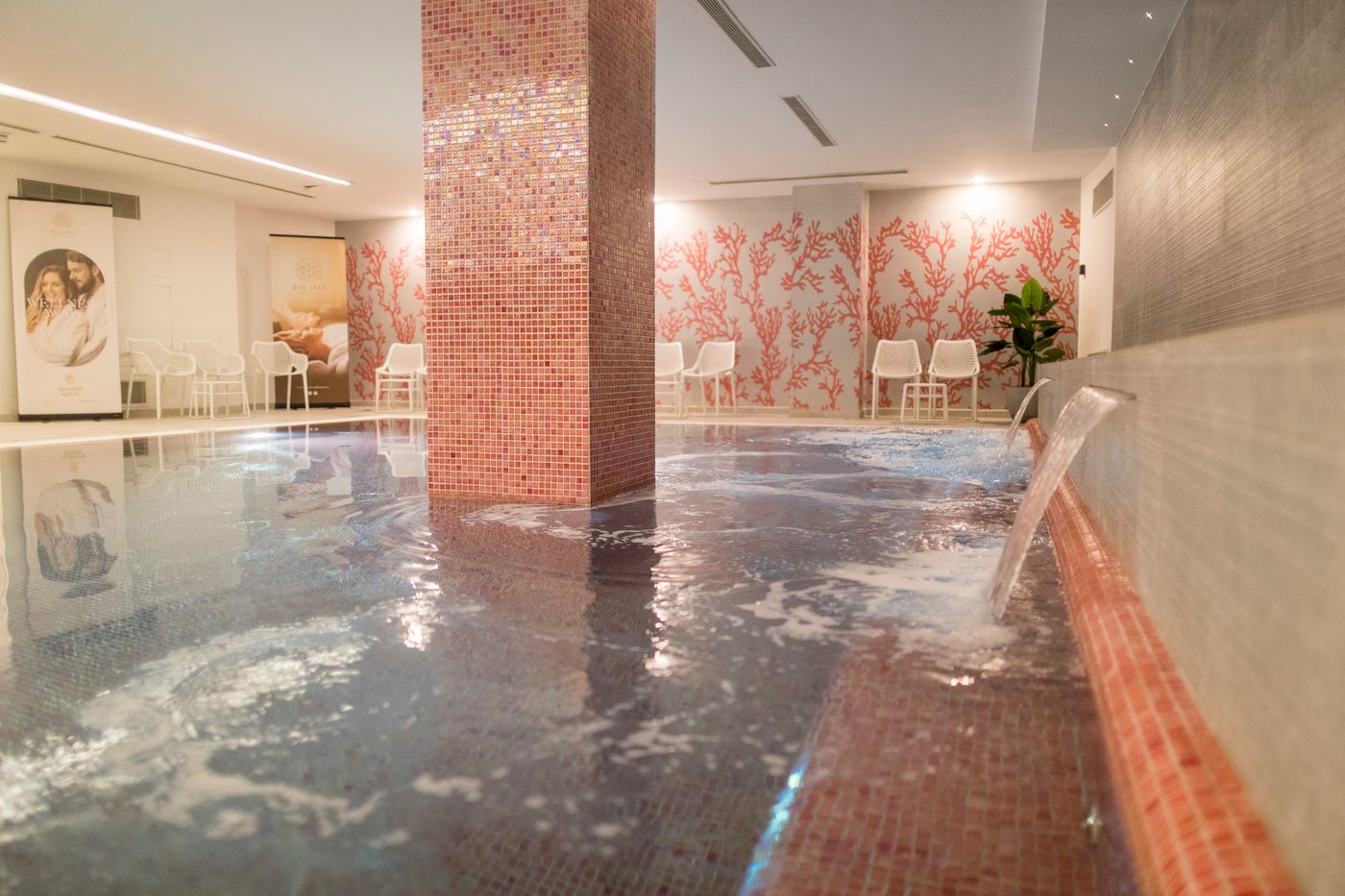 Seaview-Hotel---Adults-Only-16--Pool-41