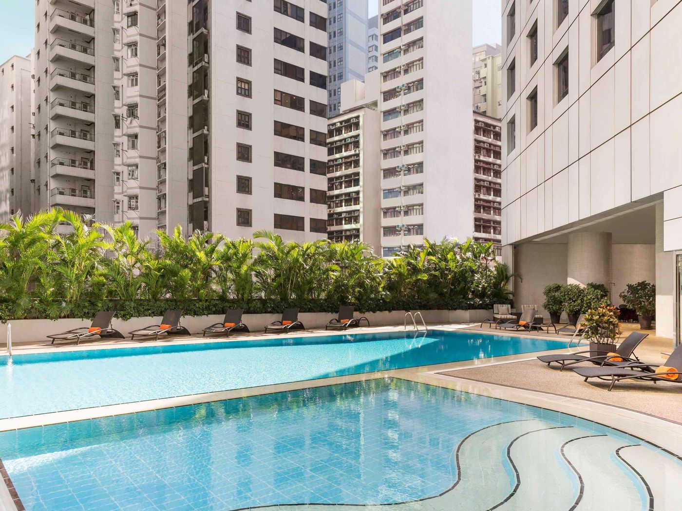 Novotel-Hong-Kong-Century-Sports-and-Entertainment-2